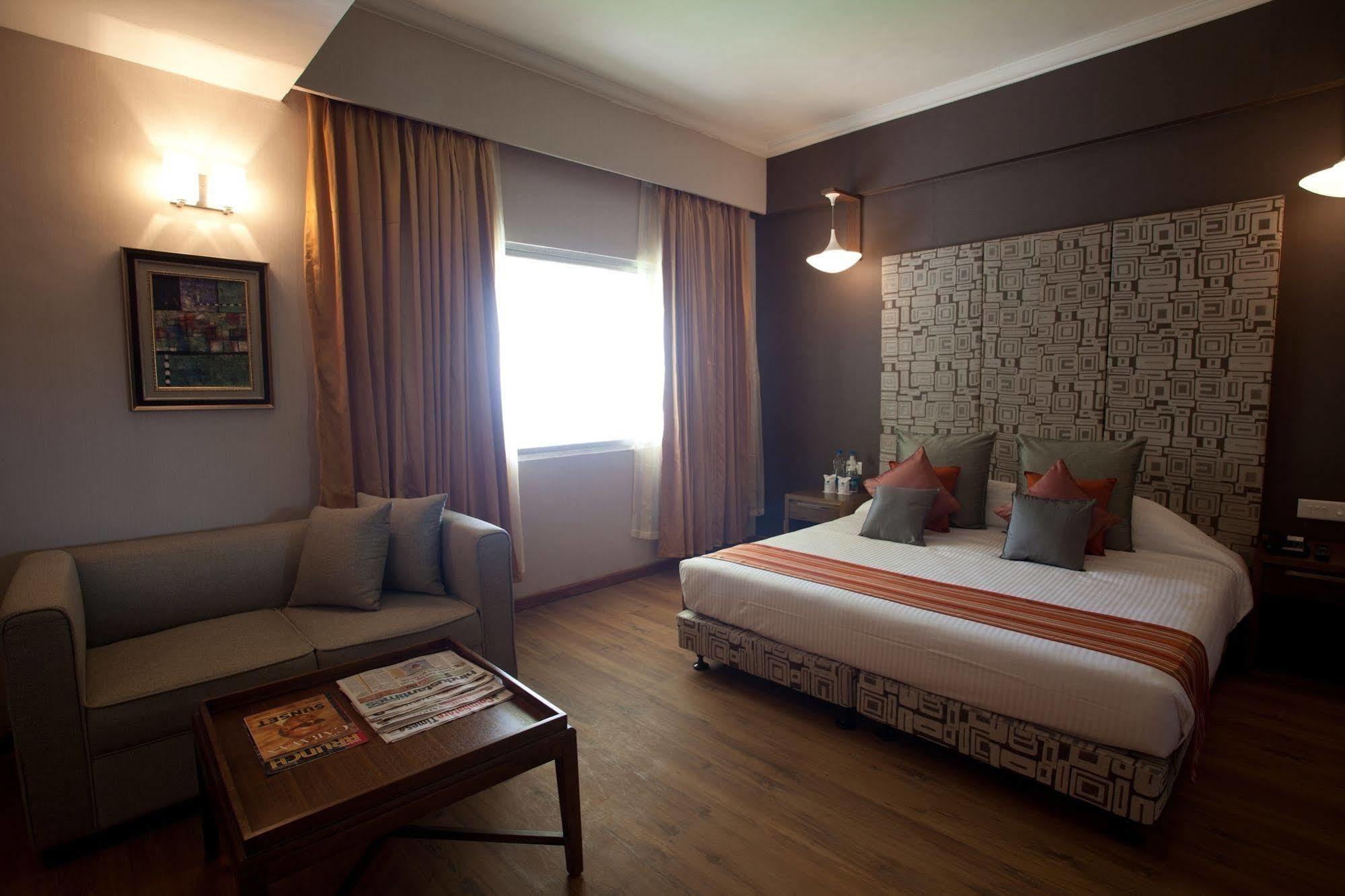 Hotel Sinclairs Retreat Ooty Extérieur photo